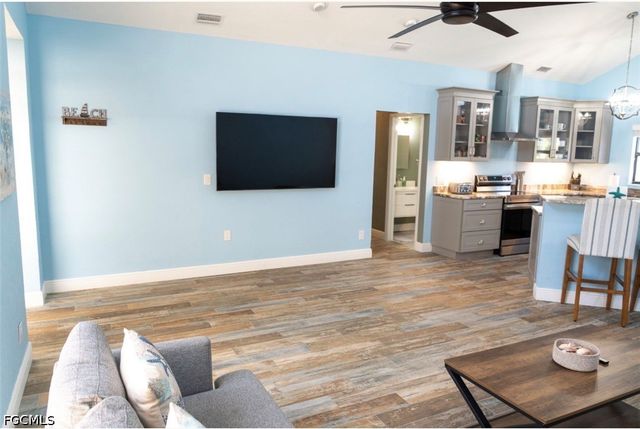 310 Madison CT, Fort Myers Beach, FL 33931