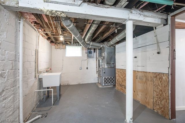 374 E 124th Street, Cleveland, OH 44108