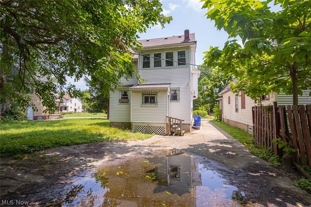 374 E 124th Street, Cleveland, OH 44108