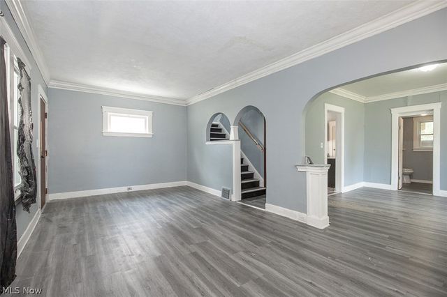 374 E 124th Street, Cleveland, OH 44108