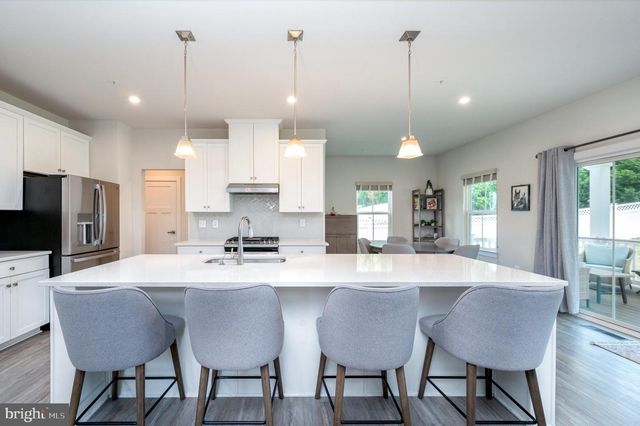8313 CARRIG CT, Millersville, MD 21108