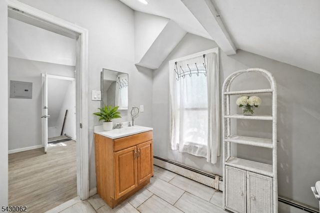 7 Belle Ave 2, Paterson City, NJ 07522
