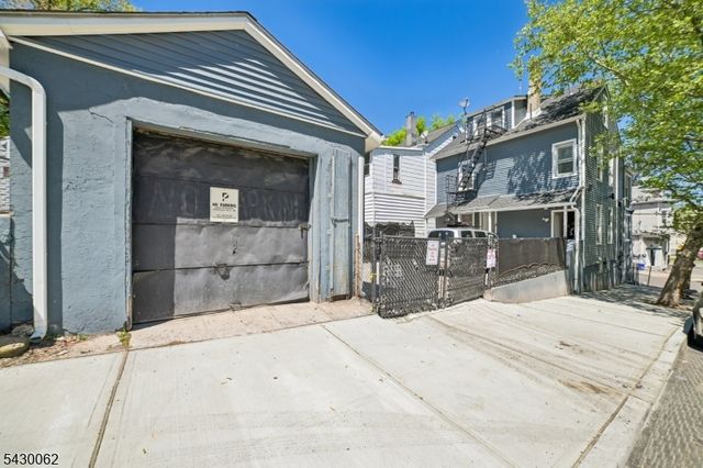 7 Belle Ave 2, Paterson City, NJ 07522