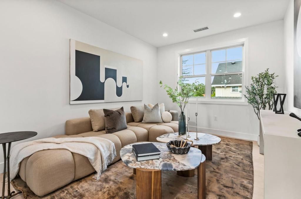 Image 13 of property listing at 1759 Willowhurst Avenue, San Jose, CA 95125