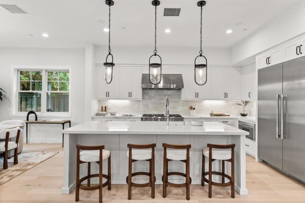 Image 8 of property listing at 1759 Willowhurst Avenue, San Jose, CA 95125