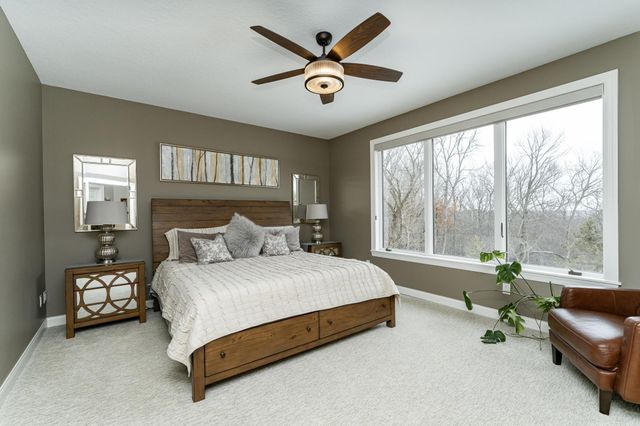 1105 Greystone Lane SW, Rochester, MN 55902