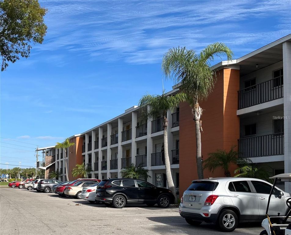 2505 FLAMINGO BOULEVARD L9, Bradenton, FL 34207
