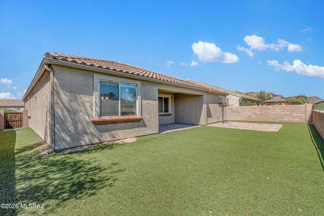 9639 N Melandra Way, Marana, AZ 85653