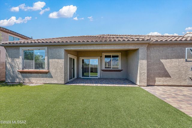 9639 N Melandra Way, Marana, AZ 85653