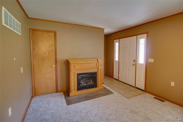 31822 Irish Lane, Brighton, IL 62012