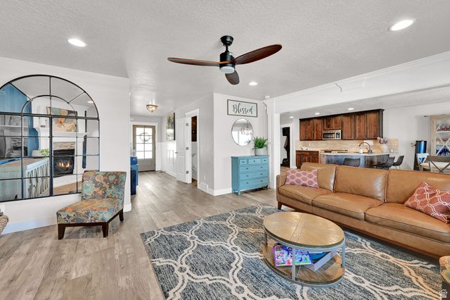 254 S 1675 E, Layton, UT 84040