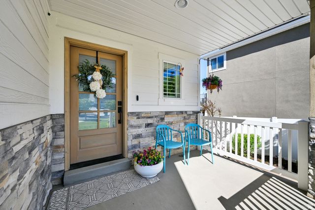 254 S 1675 E, Layton, UT 84040