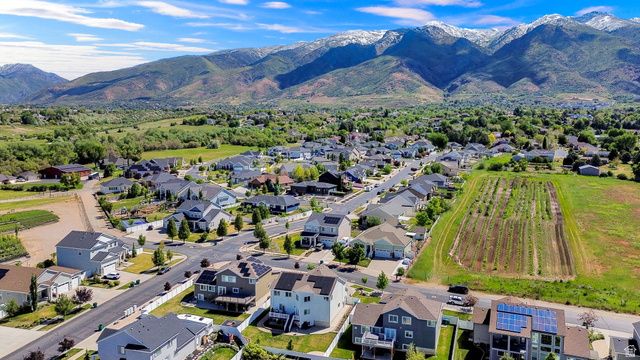 254 S 1675 E, Layton, UT 84040