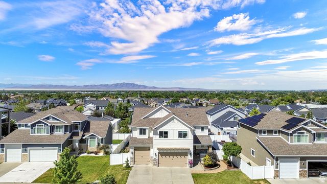 254 S 1675 E, Layton, UT 84040