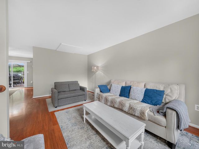 1017 COPPERSTONE CT, Rockville, MD 20852