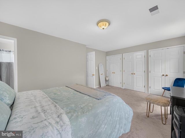 1017 COPPERSTONE CT, Rockville, MD 20852