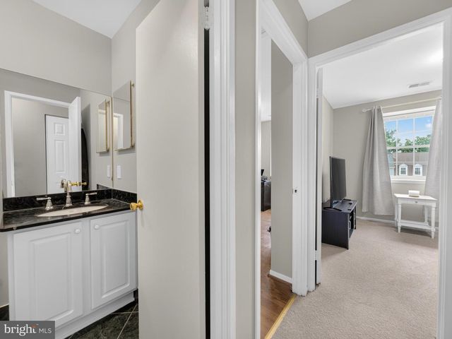 1017 COPPERSTONE CT, Rockville, MD 20852