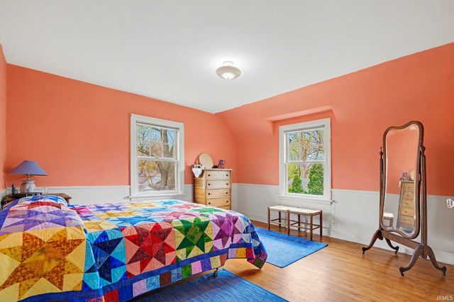 1716 E Wayne Street, South Bend, IN 46615