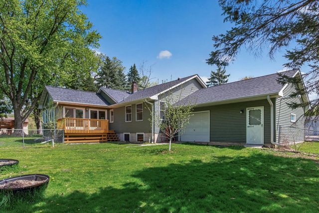 1612 Goodview Avenue N, Oakdale, MN 55128
