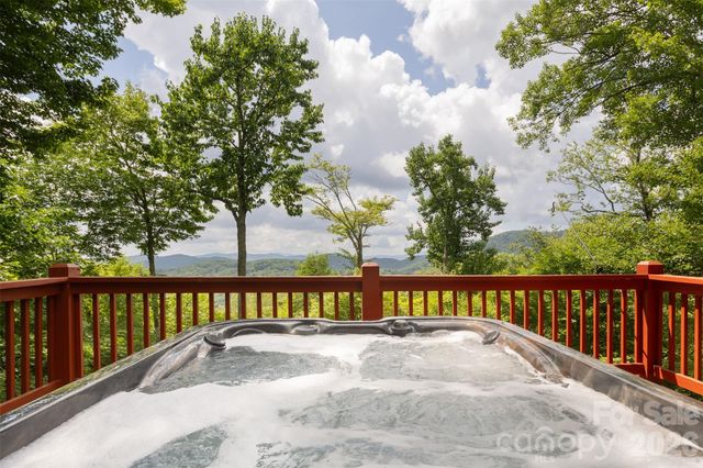 3182 El Miner Drive, Mars Hill, NC 28754