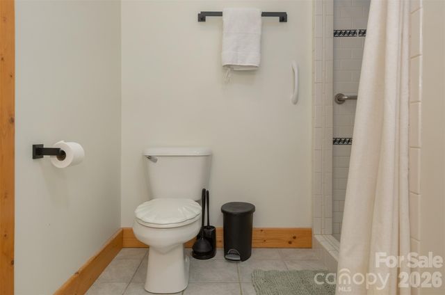 3182 El Miner Drive, Mars Hill, NC 28754