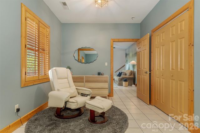 3182 El Miner Drive, Mars Hill, NC 28754