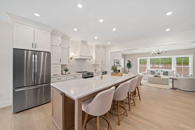 45 Red Gold Farm Road, Marshfield, MA 02050