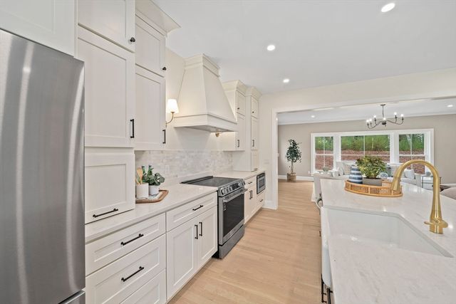 45 Red Gold Farm Road, Marshfield, MA 02050