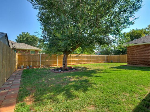 2609 NW 160th Street, Edmond, OK 73013
