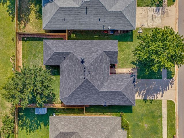 2609 NW 160th Street, Edmond, OK 73013