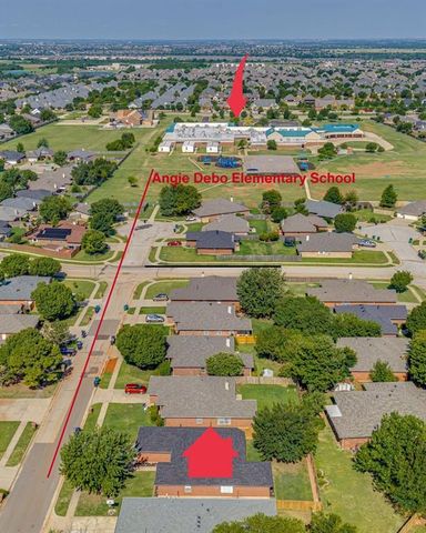 2609 NW 160th Street, Edmond, OK 73013