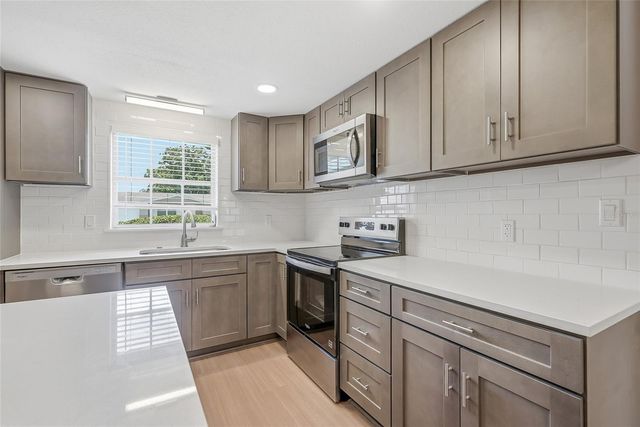 10837 PREMIER AVENUE, Port Richey, FL 34668