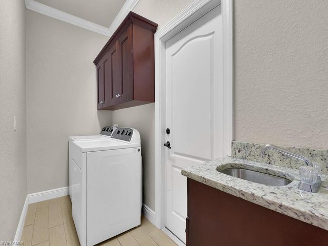 1444 SE 13th TER, Cape Coral, FL 33990