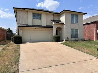 1607 Powder Horn Lane, Arlington, TX 76018