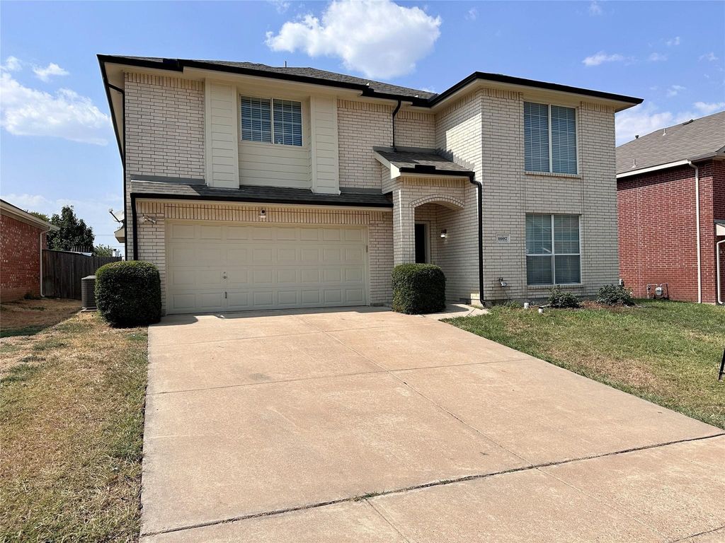 1607 Powder Horn Lane, Arlington, TX 76018