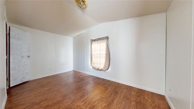 206 Creekview Meadows Court, Springtown, TX 76082