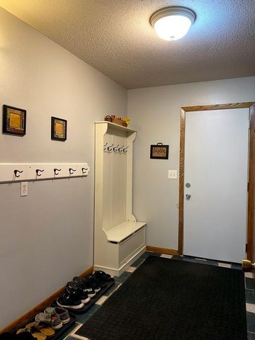 N4650 Crestwood LANE, Onalaska, WI 54650