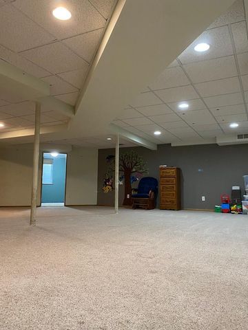N4650 Crestwood LANE, Onalaska, WI 54650