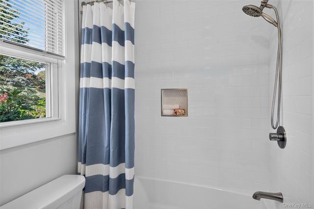 27 Anpell Drive, Scarsdale, NY 10583