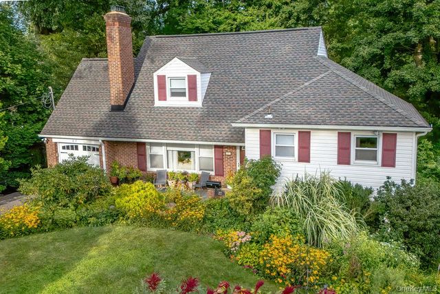 27 Anpell Drive, Scarsdale, NY 10583