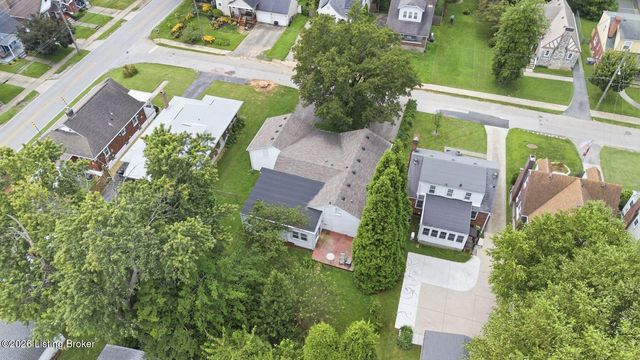 3031-3033 Wirth Ave, Louisville, KY 40217