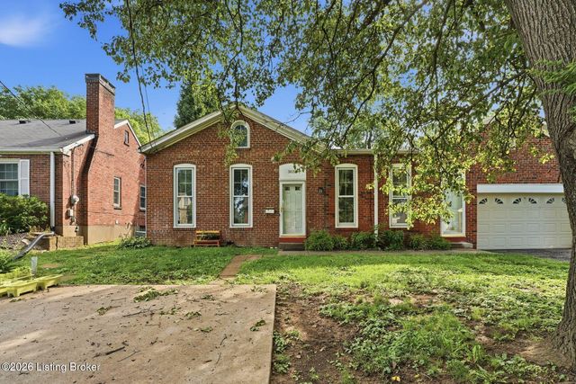3031-3033 Wirth Ave, Louisville, KY 40217