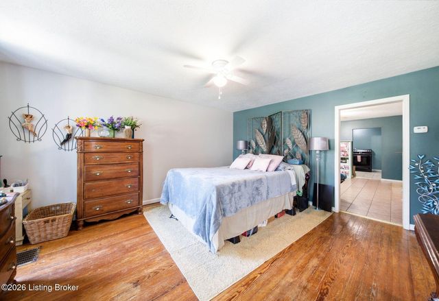 3031-3033 Wirth Ave, Louisville, KY 40217
