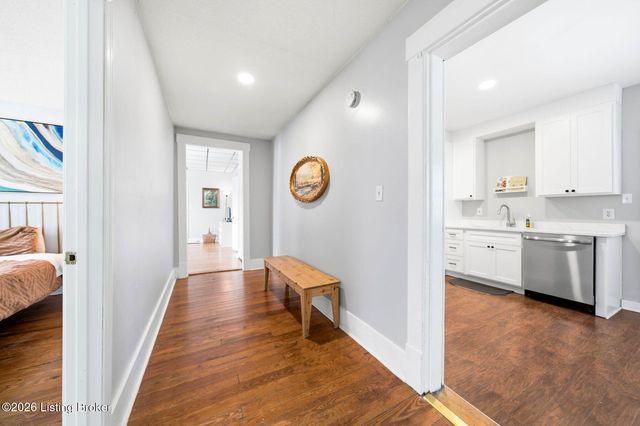 3031-3033 Wirth Ave, Louisville, KY 40217