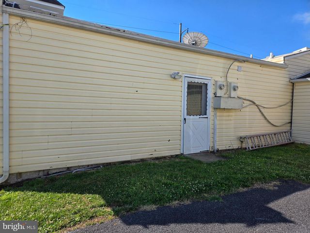 10100 BIRD RIVER RD, Baltimore, MD 21220