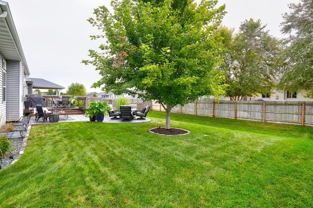 9710 Alderwood Drive, West Des Moines, IA 50266