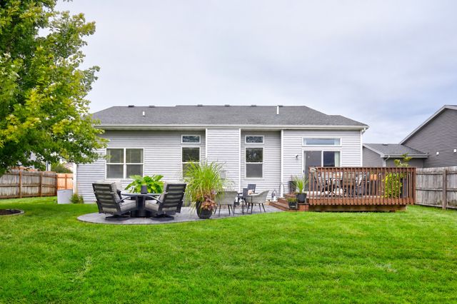 9710 Alderwood Drive, West Des Moines, IA 50266