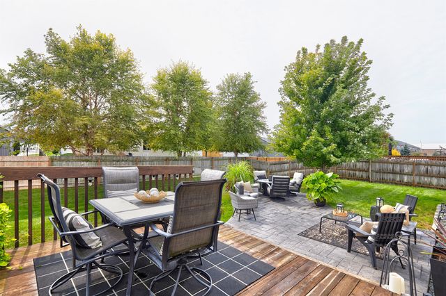 9710 Alderwood Drive, West Des Moines, IA 50266