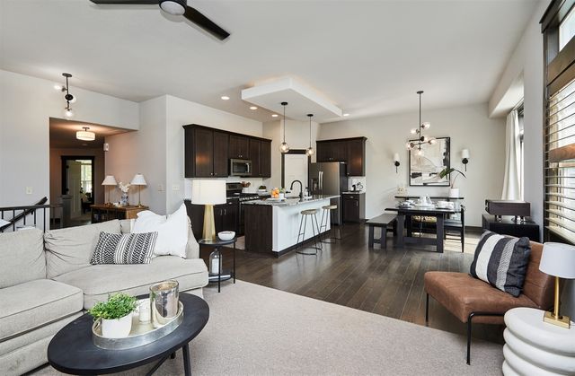 9710 Alderwood Drive, West Des Moines, IA 50266