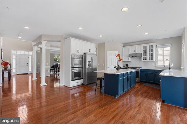 9817 TRAVER ST, Bowie, MD 20721